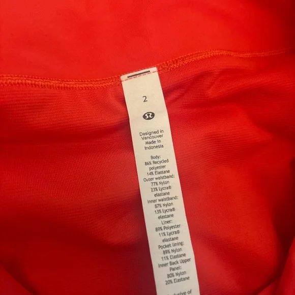 Lululemon Athletica Carnation Red Speed Up Shorts Size 2 - Picture 4 of 6